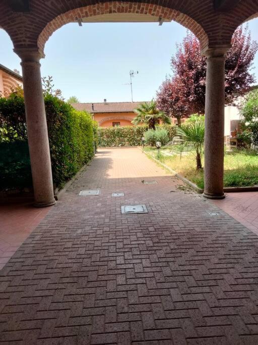 Appartamento In Cascina Lombarda Caselle Lurani Εξωτερικό φωτογραφία